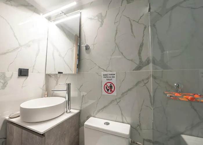 Serra Modern Apt 